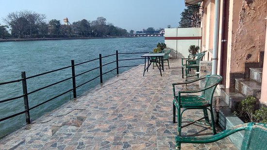 Private Ganga Ghat Access